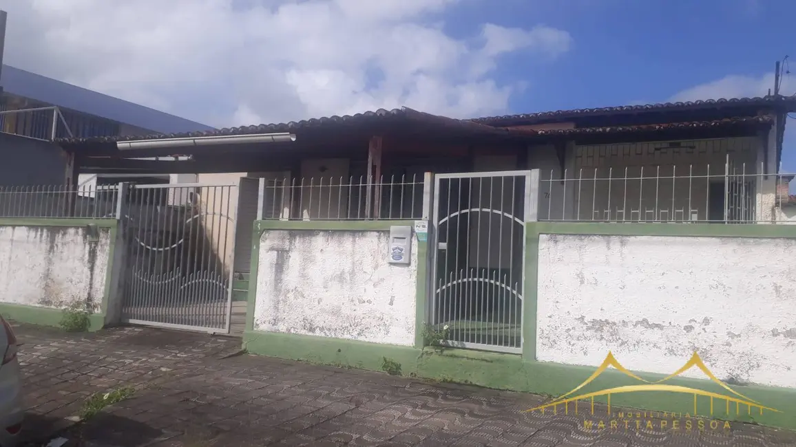 Casa com 5 quartos à venda, 214m2 em Lagoa Nova, Natal - RN - imagem 3 Foto 3 de Casa com 5 quartos à venda, 214m2 em Lagoa Nova, Natal - RN