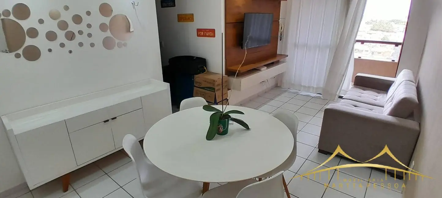 Foto 2 de Apartamento com 2 quartos para alugar, 57m2 em Candelária, Natal - RN