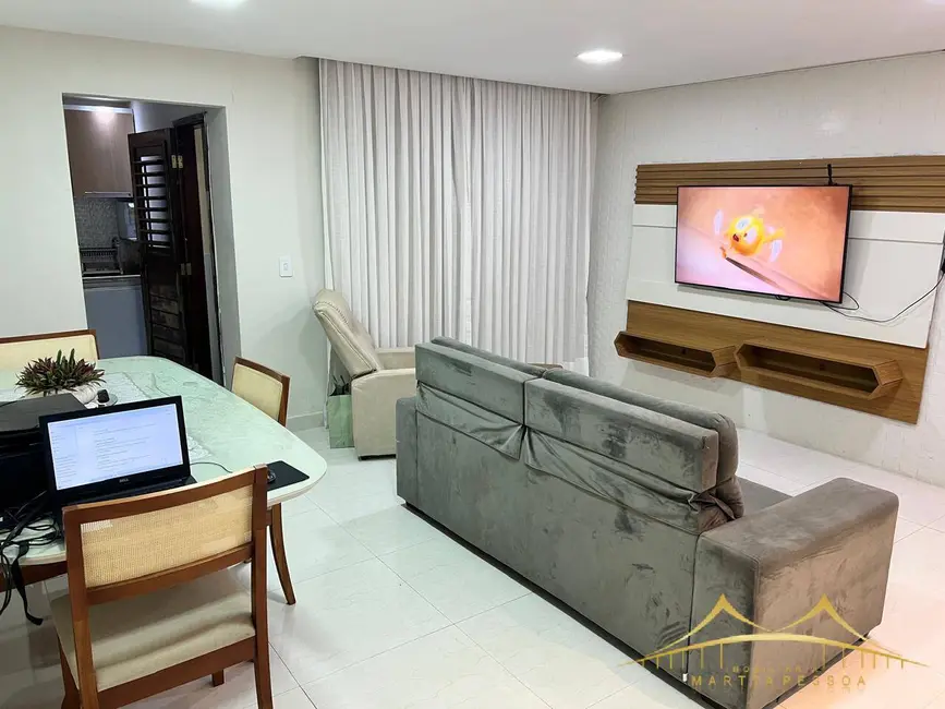 Casa com 5 quartos à venda, 200m2 em Alecrim, Natal - RN - imagem 4 Foto 4 de Casa com 5 quartos à venda, 200m2 em Alecrim, Natal - RN