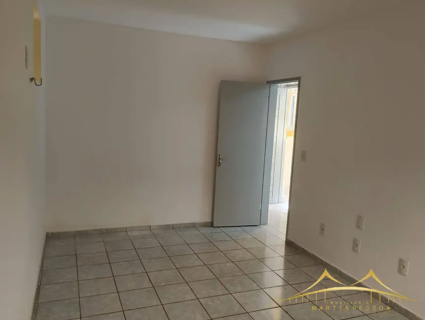 Casa com 6 quartos à venda, 300m2 em Alecrim, Natal - RN - imagem 4 Foto 4 de Casa com 6 quartos à venda, 300m2 em Alecrim, Natal - RN