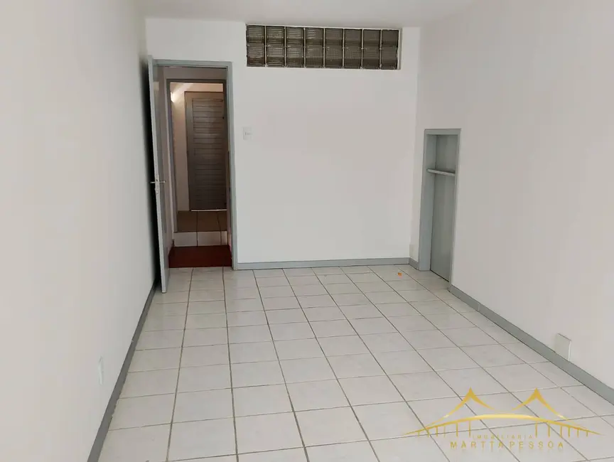 Casa com 6 quartos à venda, 300m2 em Alecrim, Natal - RN - imagem 6 Foto 6 de Casa com 6 quartos à venda, 300m2 em Alecrim, Natal - RN