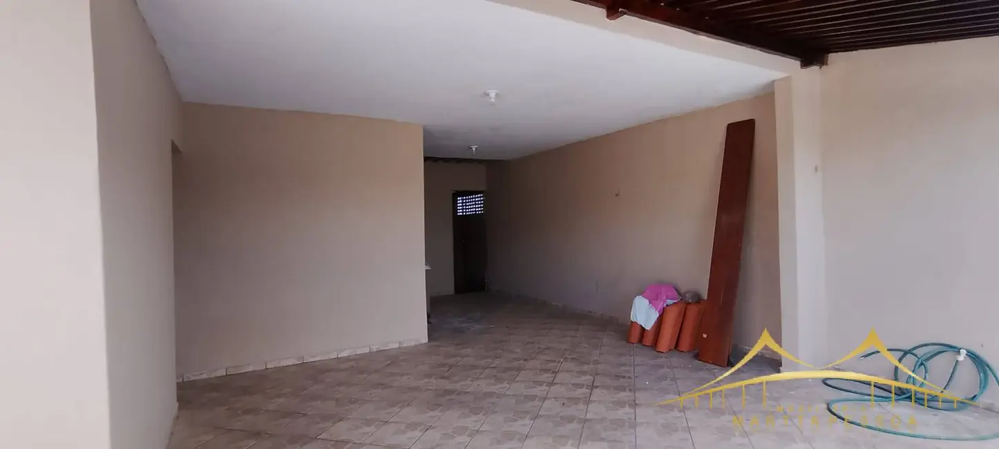 Foto 2 de Casa com 3 quartos à venda, 210m2 em Lagoa Nova, Natal - RN