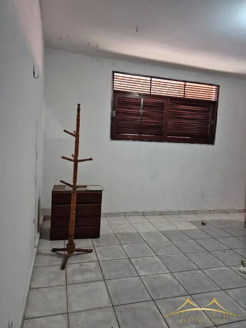 Foto 9 de Casa com 3 quartos à venda, 210m2 em Lagoa Nova, Natal - RN