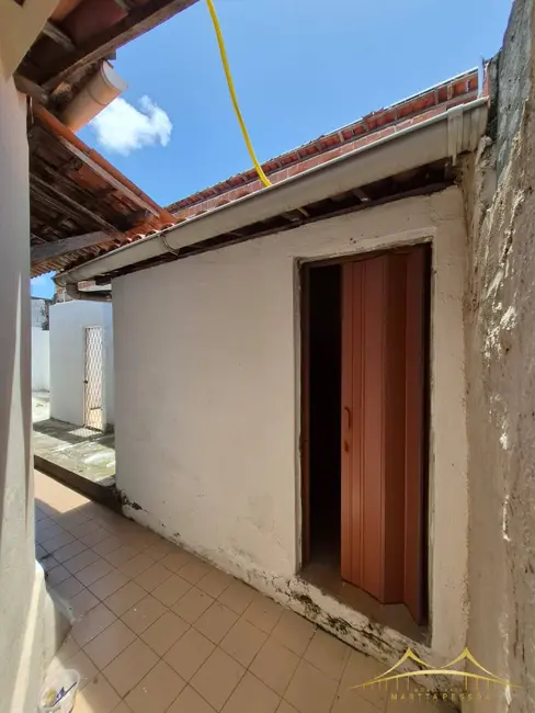 Foto 3 de Casa com 3 quartos à venda, 210m2 em Lagoa Nova, Natal - RN