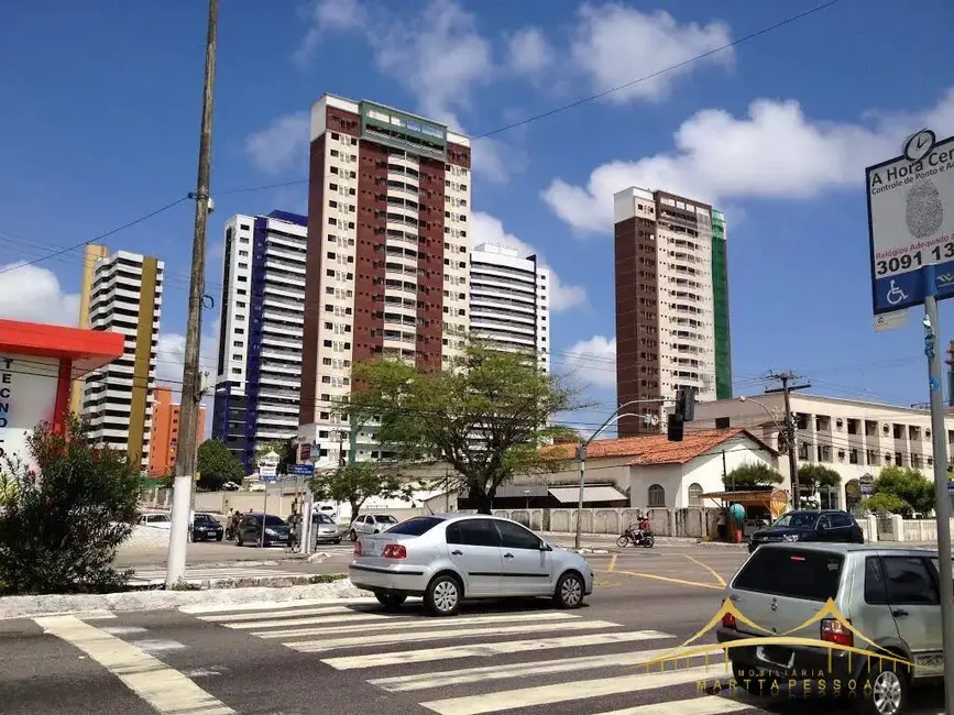 Foto 1 de Apartamento com 3 quartos à venda em Lagoa Nova, Natal - RN
