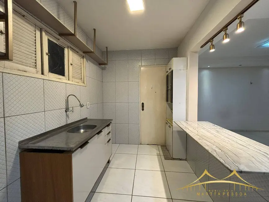 Foto 2 de Apartamento à venda e para alugar em Candelária, Natal - RN