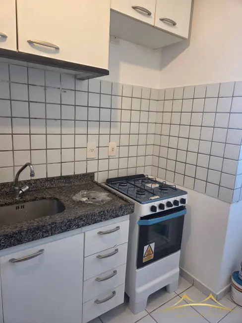 Apartamento com 2 quartos para alugar, 57m2 em Candelária, Natal - RN - imagem 5 Foto 5 de Apartamento com 2 quartos para alugar, 57m2 em Candelária, Natal - RN