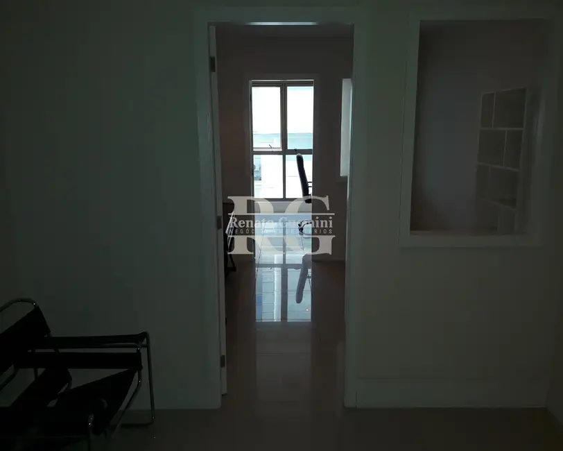 Sala Comercial para alugar, 36m2 em Barra da Tijuca, Rio De Janeiro - RJ - imagem 2 Foto 2 de Sala Comercial para alugar, 36m2 em Barra da Tijuca, Rio De Janeiro - RJ