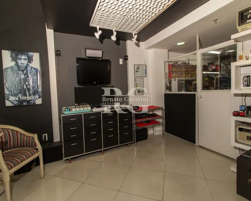 Sala Comercial à venda, 64m2 em Barra da Tijuca, Rio De Janeiro - RJ - imagem 6 Foto 6 de Sala Comercial à venda, 64m2 em Barra da Tijuca, Rio De Janeiro - RJ