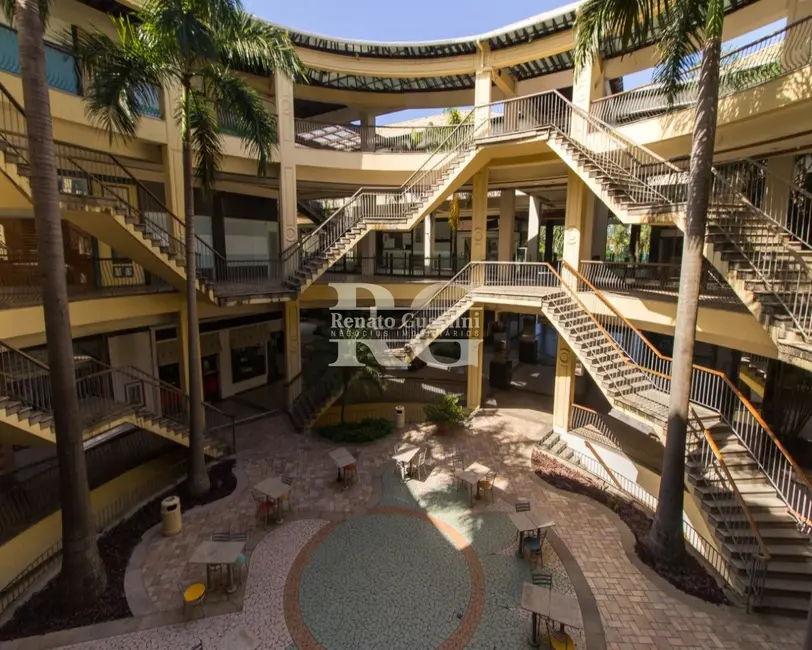 Sala Comercial à venda, 64m2 em Barra da Tijuca, Rio De Janeiro - RJ - imagem 1 Foto 1 de Sala Comercial à venda, 64m2 em Barra da Tijuca, Rio De Janeiro - RJ