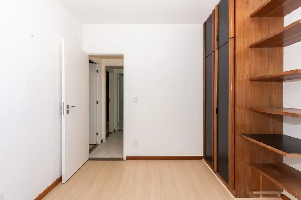 Foto 2 de Apartamento com 3 quartos à venda, 94m2 em Botafogo, Rio De Janeiro - RJ