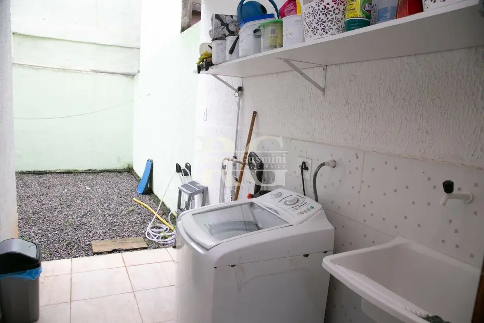 Sala Comercial com 3 quartos à venda, 105m2 em Guaratiba, Rio De Janeiro - RJ - imagem 9 Foto 9 de Sala Comercial com 3 quartos à venda, 105m2 em Guaratiba, Rio De Janeiro - RJ