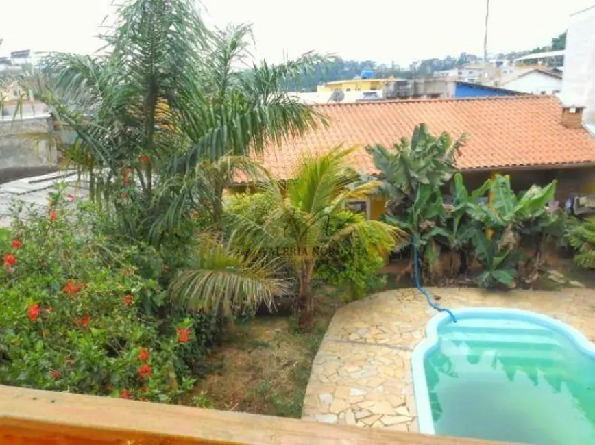 Sobrado com 4 quartos à venda, 393m2 em Jardim São Manoel, Guarulhos - SP - imagem 7 Foto 7 de Sobrado com 4 quartos à venda, 393m2 em Jardim São Manoel, Guarulhos - SP