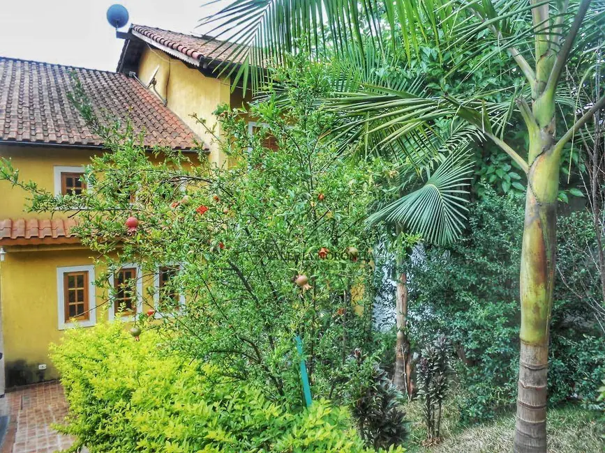 Sobrado com 4 quartos à venda, 393m2 em Jardim São Manoel, Guarulhos - SP - imagem 3 Foto 3 de Sobrado com 4 quartos à venda, 393m2 em Jardim São Manoel, Guarulhos - SP