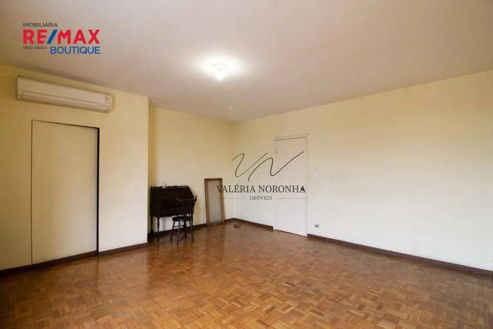 Foto 5 de Sobrado com 3 quartos à venda, 250m2 em Jardim Maia, Guarulhos - SP