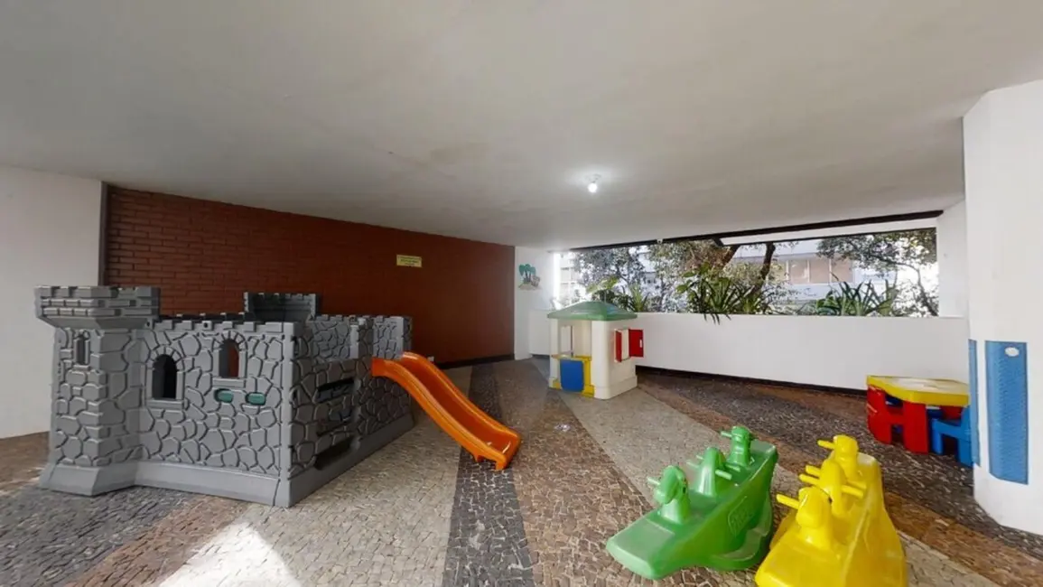 Apartamento com 2 quartos à venda, 99m2 em Laranjeiras, Rio De Janeiro - RJ - imagem 9 Foto 9 de Apartamento com 2 quartos à venda, 99m2 em Laranjeiras, Rio De Janeiro - RJ
