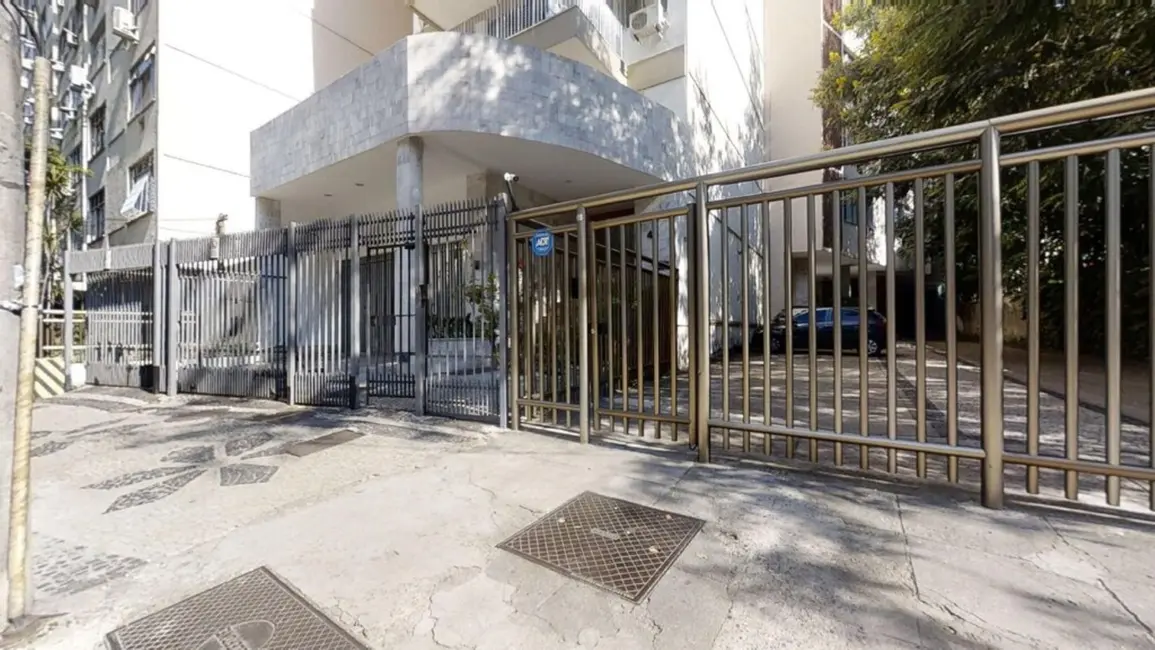 Foto 2 de Apartamento com 3 quartos à venda, 120m2 em Laranjeiras, Rio De Janeiro - RJ