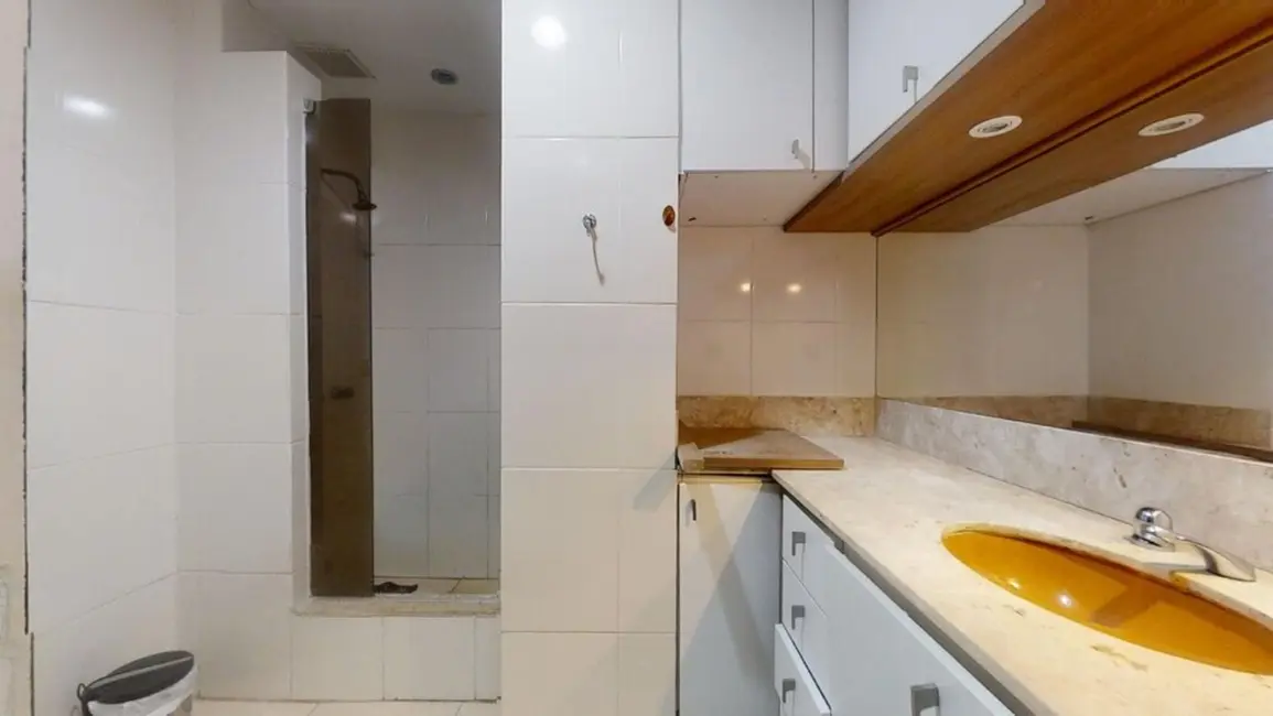 Apartamento com 3 quartos à venda, 93m2 em Humaitá, Rio De Janeiro - RJ - imagem 5 Foto 5 de Apartamento com 3 quartos à venda, 93m2 em Humaitá, Rio De Janeiro - RJ