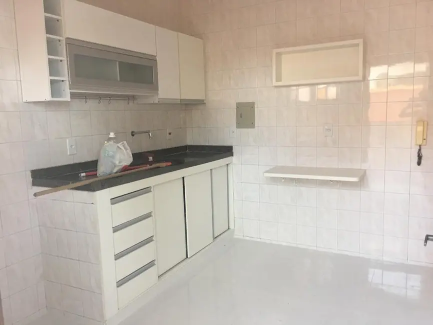 Foto 4 de Apartamento com 2 quartos à venda, 55m2 em Jardim Caiçara, Cabo Frio - RJ