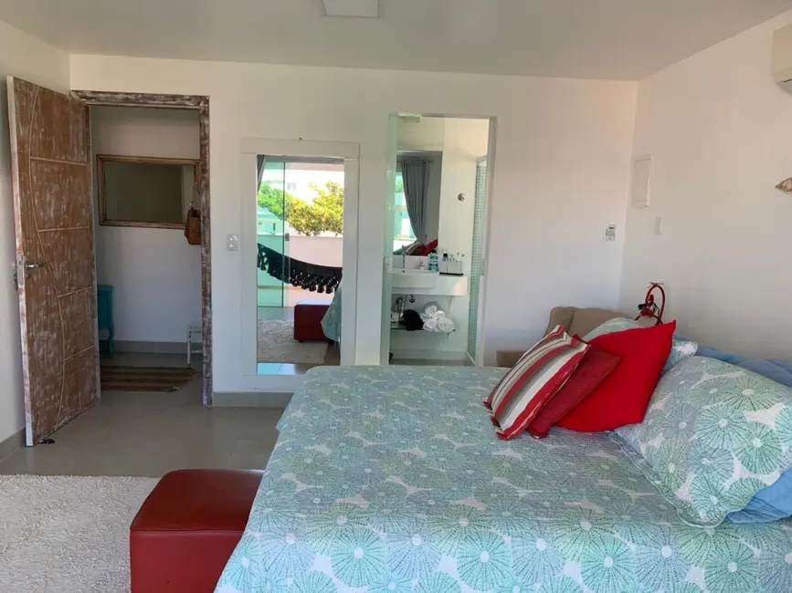 Foto 4 de Apartamento com 2 quartos à venda, 135m2 em Algodoal, Cabo Frio - RJ