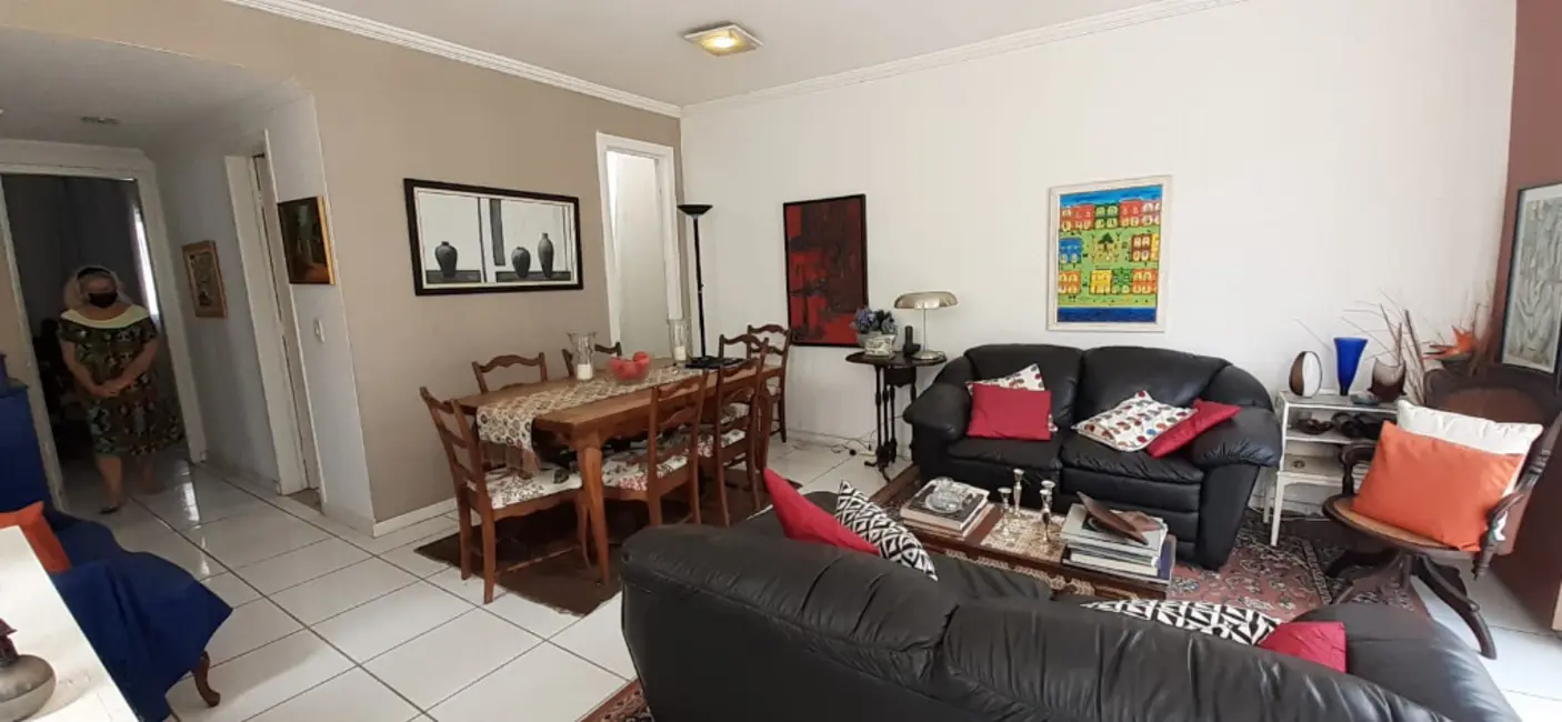 Foto 7 de Casa com 4 quartos à venda e para alugar, 185m2 em Parque Burle, Cabo Frio - RJ