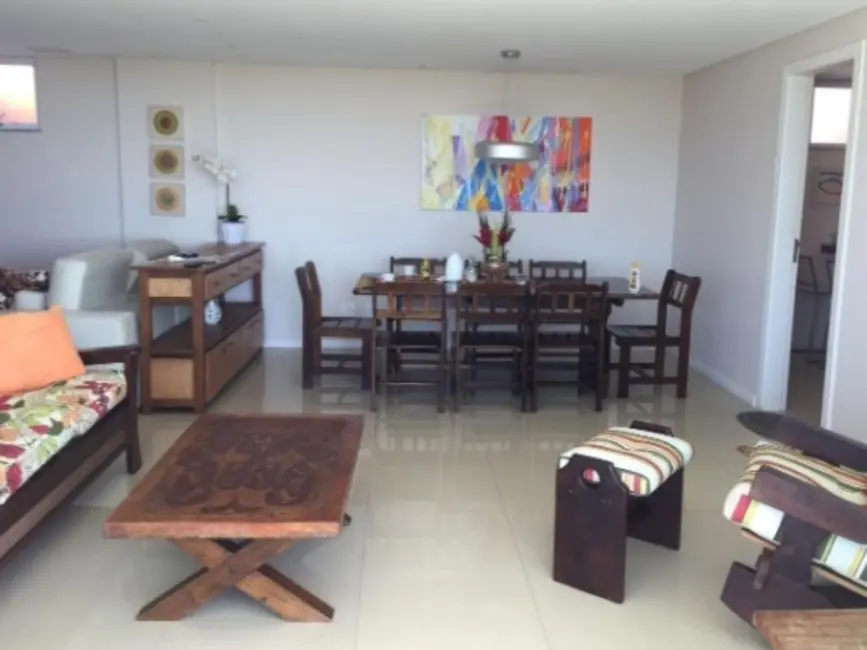Foto 4 de Apartamento com 4 quartos à venda, 186m2 em Braga, Cabo Frio - RJ