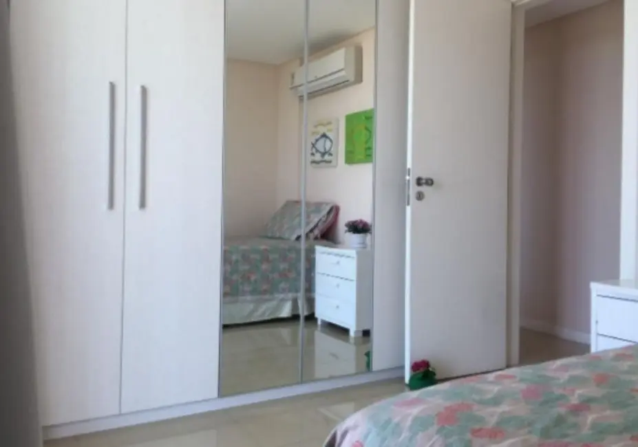 Foto 7 de Apartamento com 4 quartos à venda, 186m2 em Braga, Cabo Frio - RJ
