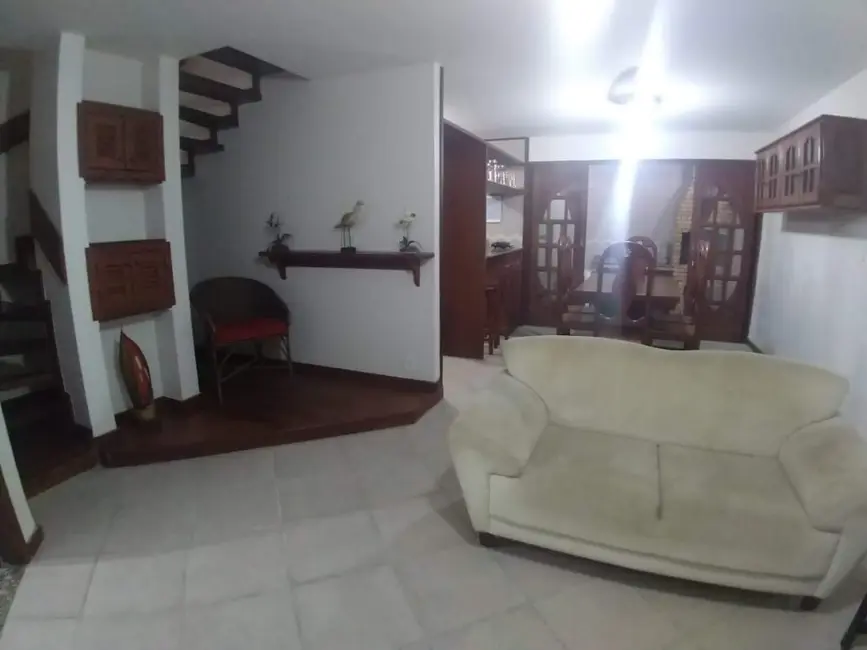 Casa com 3 quartos à venda, 170m2 em Braga, Cabo Frio - RJ - imagem 7 Foto 7 de Casa com 3 quartos à venda, 170m2 em Braga, Cabo Frio - RJ