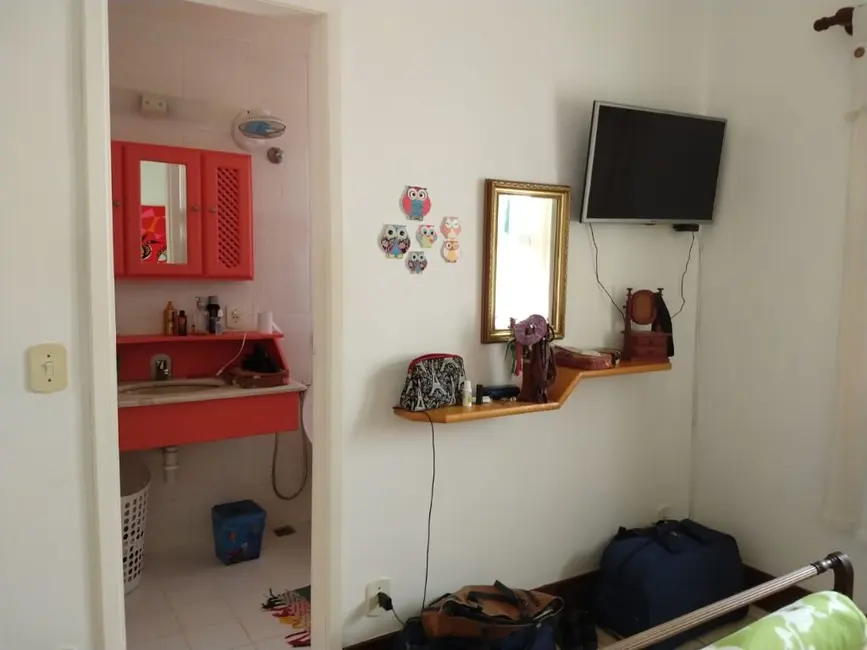 Casa com 4 quartos à venda, 300m2 em Braga, Cabo Frio - RJ - imagem 8 Foto 8 de Casa com 4 quartos à venda, 300m2 em Braga, Cabo Frio - RJ