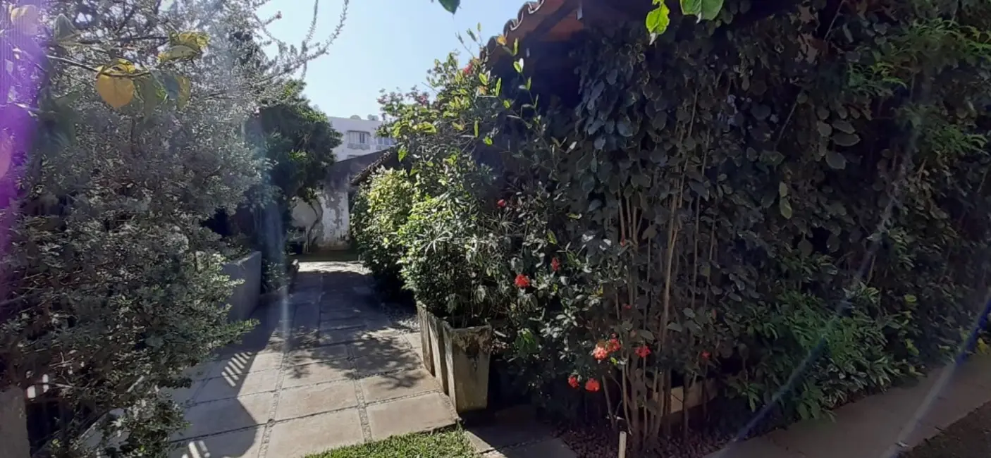 Casa com 5 quartos à venda, 371m2 em Passagem, Cabo Frio - RJ - imagem 8 Foto 8 de Casa com 5 quartos à venda, 371m2 em Passagem, Cabo Frio - RJ