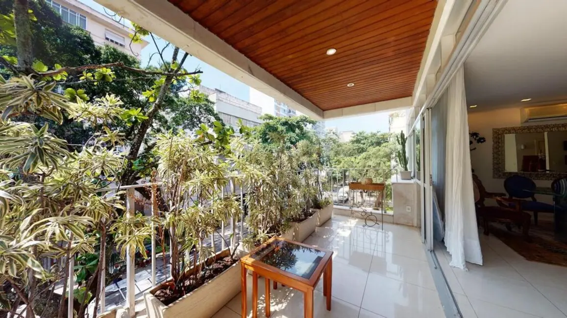 Foto 2 de Apartamento com 3 quartos à venda, 148m2 em Ipanema, Rio De Janeiro - RJ