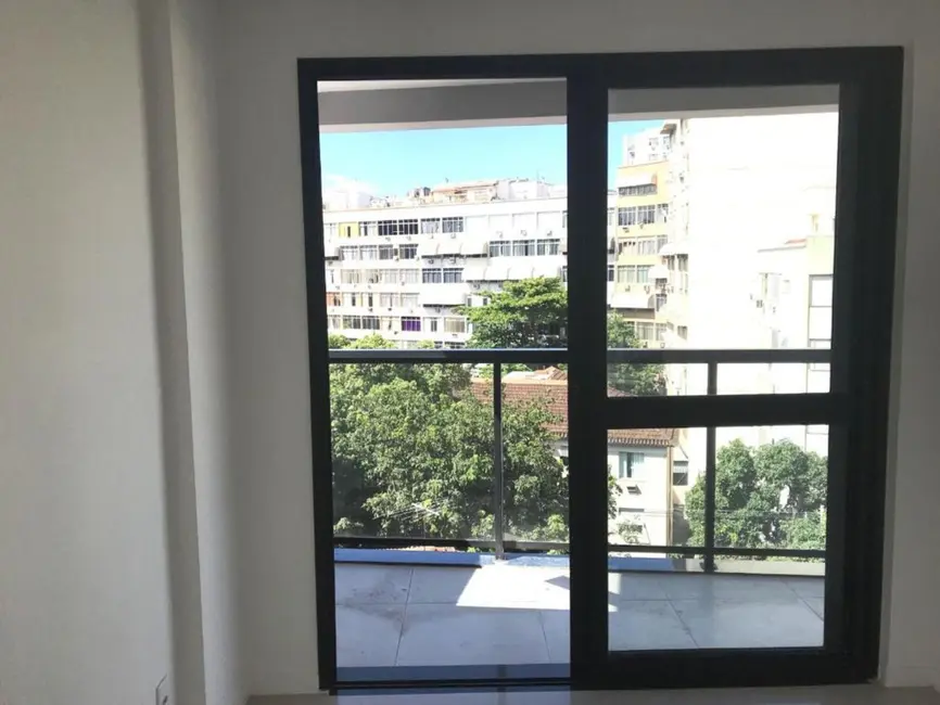 Apartamento com 2 quartos à venda, 146m2 em Tijuca, Rio De Janeiro - RJ - imagem 7 Foto 7 de Apartamento com 2 quartos à venda, 146m2 em Tijuca, Rio De Janeiro - RJ