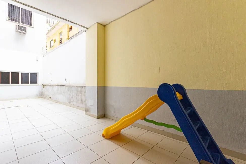 Apartamento com 2 quartos à venda, 75m2 em Humaitá, Rio De Janeiro - RJ - imagem 9 Foto 9 de Apartamento com 2 quartos à venda, 75m2 em Humaitá, Rio De Janeiro - RJ