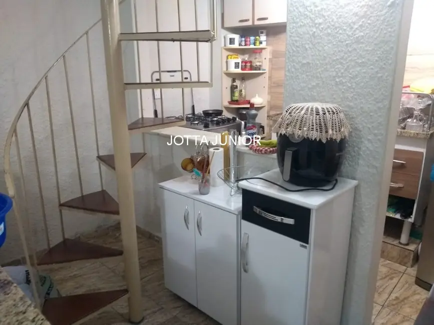 Foto 2 de Apartamento com 1 quarto à venda, 38m2 em Algodoal, Cabo Frio - RJ