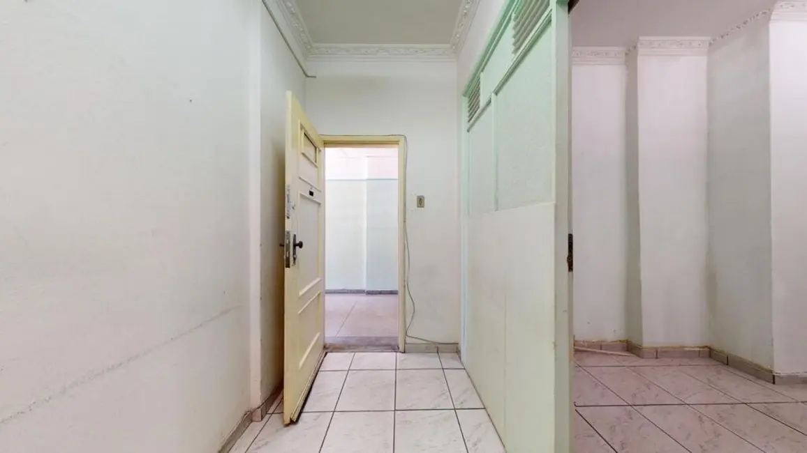 Sala Comercial à venda, 27m2 em Centro, Rio De Janeiro - RJ - imagem 4 Foto 4 de Sala Comercial à venda, 27m2 em Centro, Rio De Janeiro - RJ