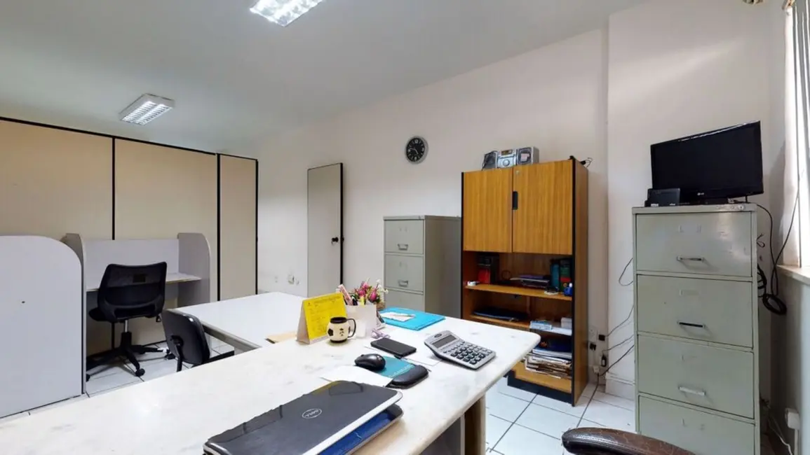 Sala Comercial à venda, 38m2 em Centro, Rio De Janeiro - RJ - imagem 3 Foto 3 de Sala Comercial à venda, 38m2 em Centro, Rio De Janeiro - RJ