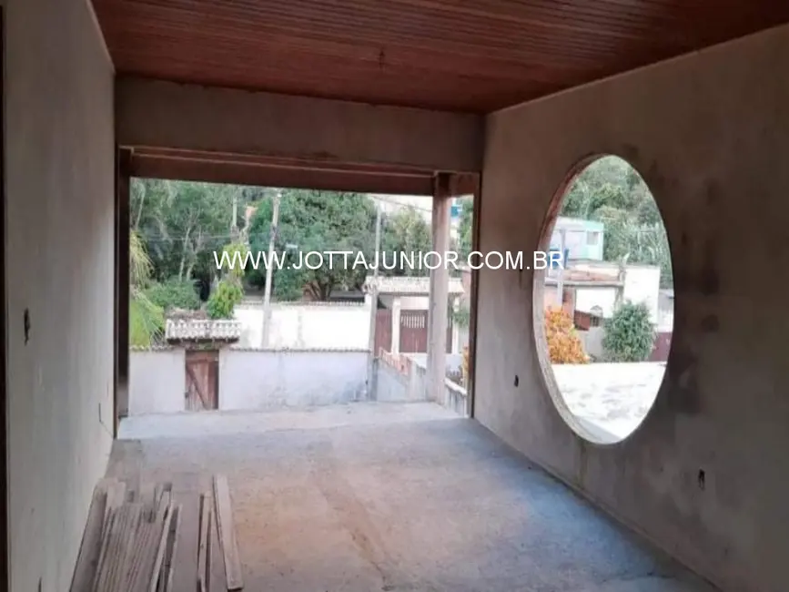 Casa com 4 quartos à venda, 260m2 em Porto do Carro, Sao Pedro Da Aldeia - RJ - imagem 5 Foto 5 de Casa com 4 quartos à venda, 260m2 em Porto do Carro, Sao Pedro Da Aldeia - RJ