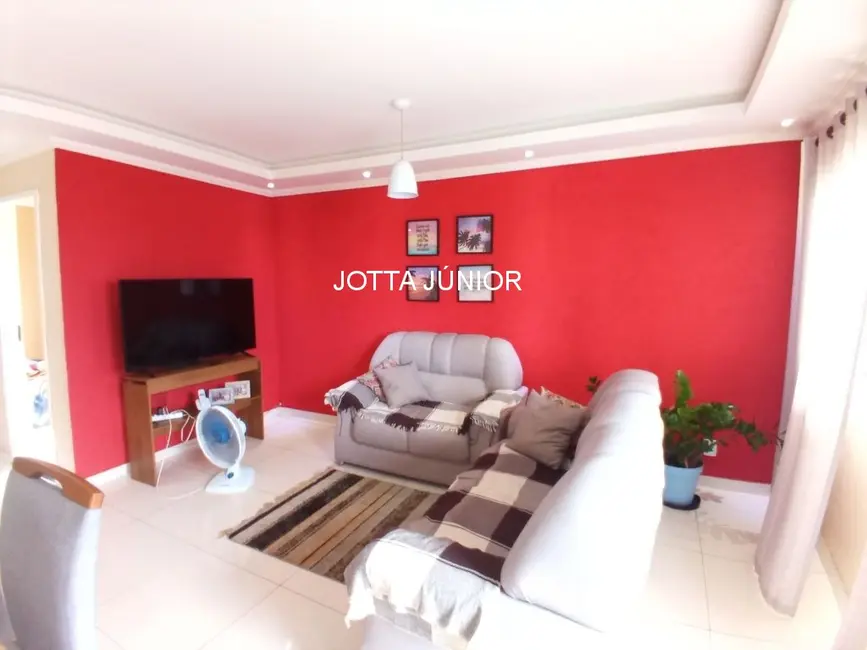 Foto 3 de Casa com 3 quartos à venda, 160m2 em Guarani, Cabo Frio - RJ