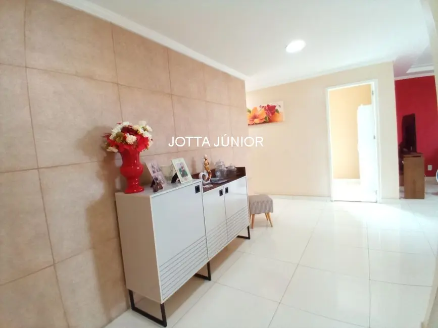 Foto 4 de Casa com 3 quartos à venda, 160m2 em Guarani, Cabo Frio - RJ