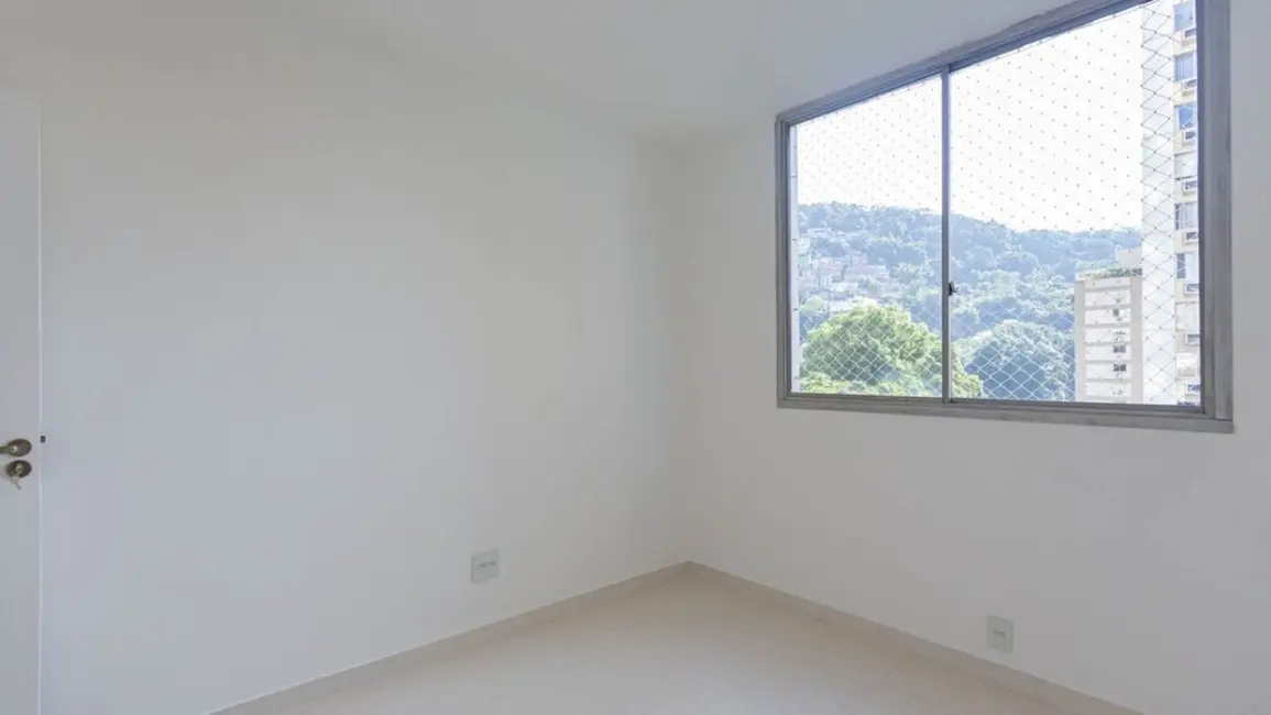Foto 3 de Apartamento com 3 quartos à venda, 80m2 em Laranjeiras, Rio De Janeiro - RJ