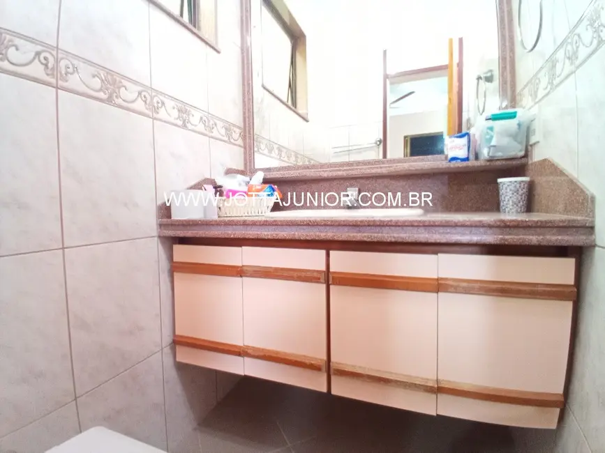 Foto 9 de Apartamento com 3 quartos à venda, 180m2 em Centro, Cabo Frio - RJ