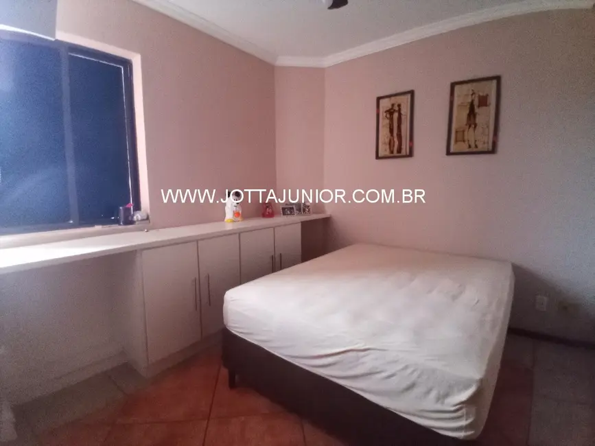 Foto 7 de Apartamento com 3 quartos à venda, 180m2 em Centro, Cabo Frio - RJ
