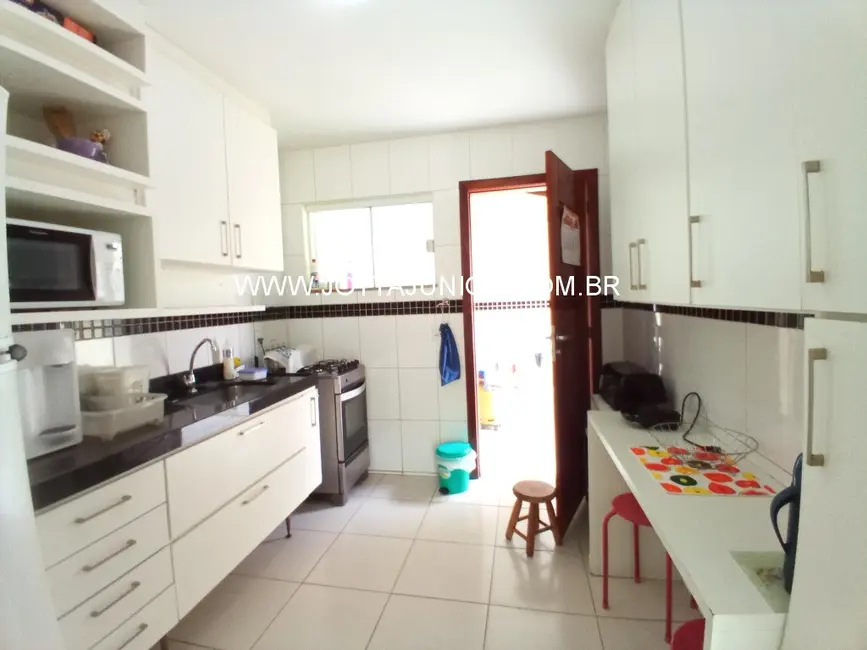 Foto 5 de Casa com 4 quartos à venda, 124m2 em Parque Burle, Cabo Frio - RJ