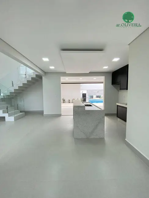 Foto 9 de Casa com 4 quartos à venda, 307m2 em Jardim Residencial Maria Dulce, Indaiatuba - SP