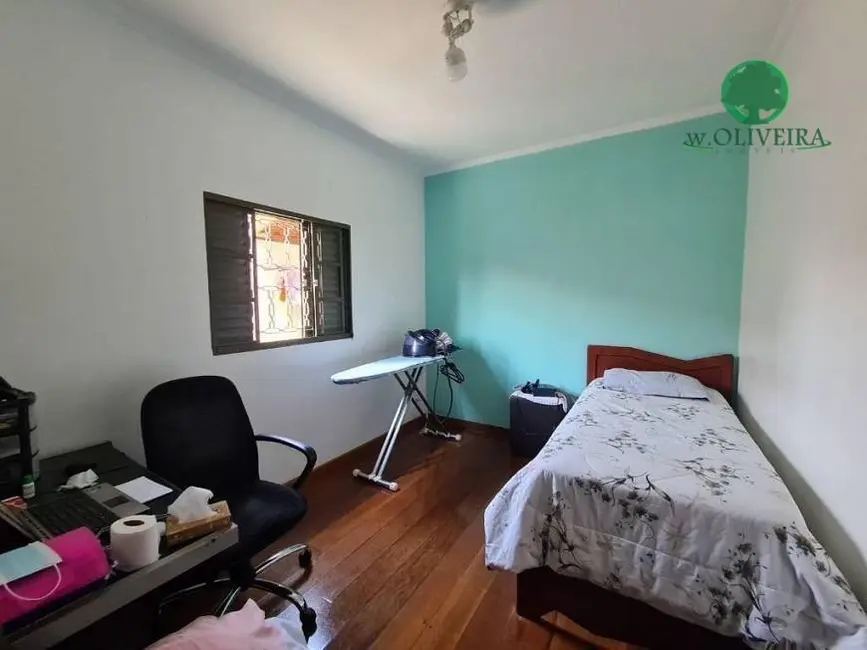Foto 9 de Casa com 2 quartos à venda, 205m2 em Conjunto Habitacional Pastor Arlindo Lopes Viana, Bauru - SP