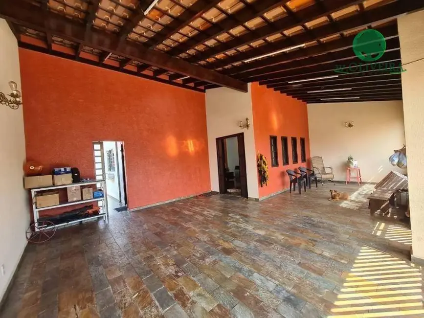 Foto 1 de Casa com 2 quartos à venda, 205m2 em Conjunto Habitacional Pastor Arlindo Lopes Viana, Bauru - SP