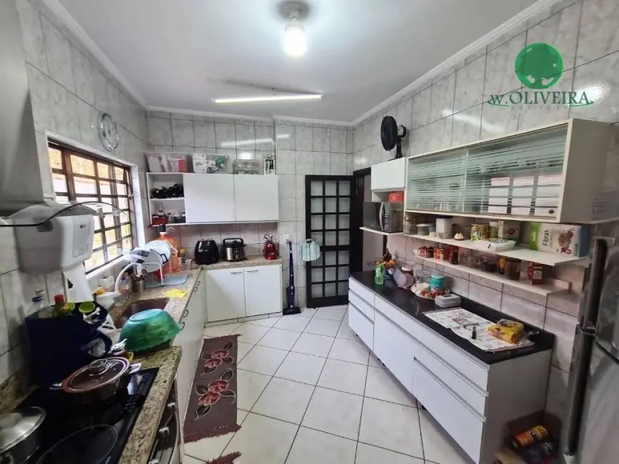 Foto 6 de Casa com 2 quartos à venda, 205m2 em Conjunto Habitacional Pastor Arlindo Lopes Viana, Bauru - SP