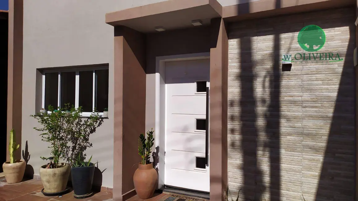 Foto 3 de Sobrado com 3 quartos à venda, 250m2 em Jardim Sevilha, Indaiatuba - SP