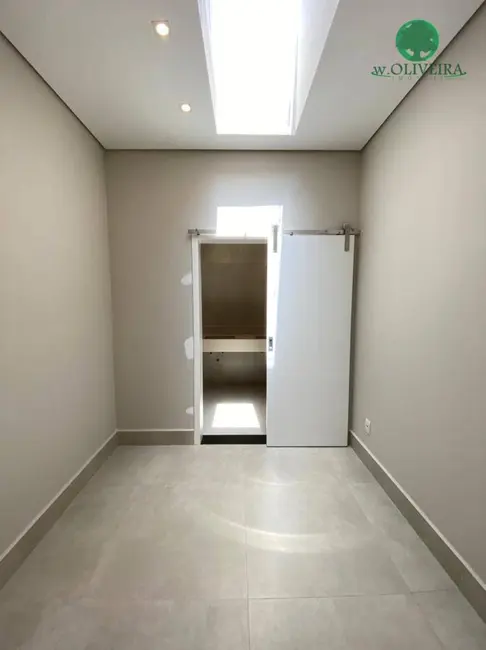 Foto 9 de Casa de Condomínio com 3 quartos à venda, 300m2 em Jardim Residencial Dona Lucilla, Indaiatuba - SP