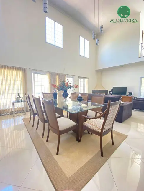 Sobrado com 5 quartos à venda e para alugar, 900m2 em Vila Avaí, Indaiatuba - SP - imagem 9 Foto 9 de Sobrado com 5 quartos à venda e para alugar, 900m2 em Vila Avaí, Indaiatuba - SP